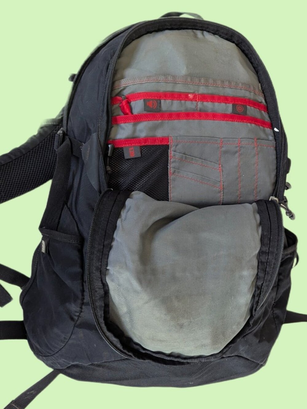 Used The North Face RECON Backpack Black - Picture 7 of 14